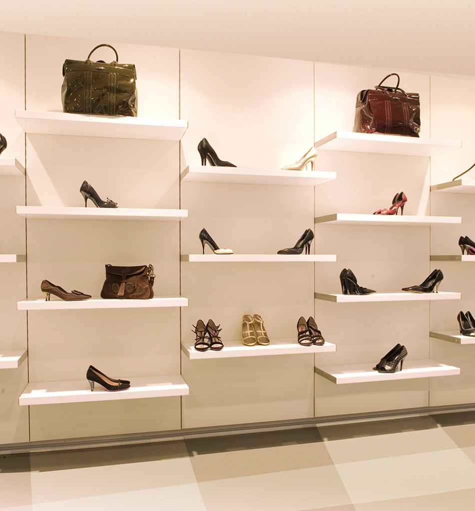 Solid surface shop fitting & retail Deeley Fabrications MK